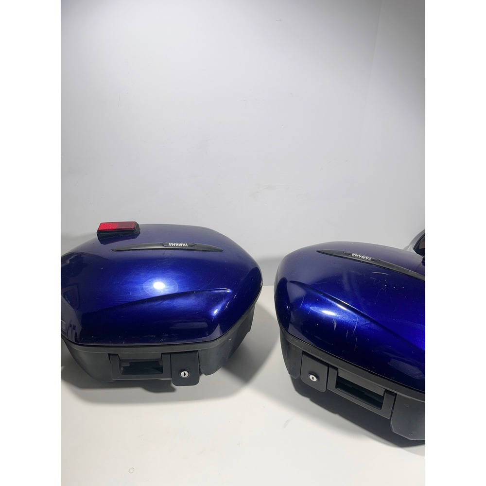 Yamaha OEM Motorcycle Hard Saddlebags Side Cases Metallic Blue Pair LOCKED nokey